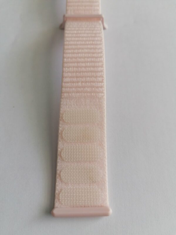 Текстилна каишка за Apple iWatch светло розова - Image 3