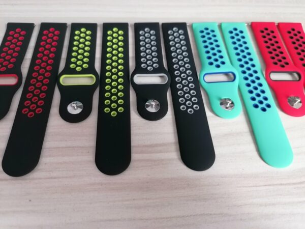 Силиконова каишка за Samsumg / Huawei watch Sport 22 mm черно-сива - Image 4