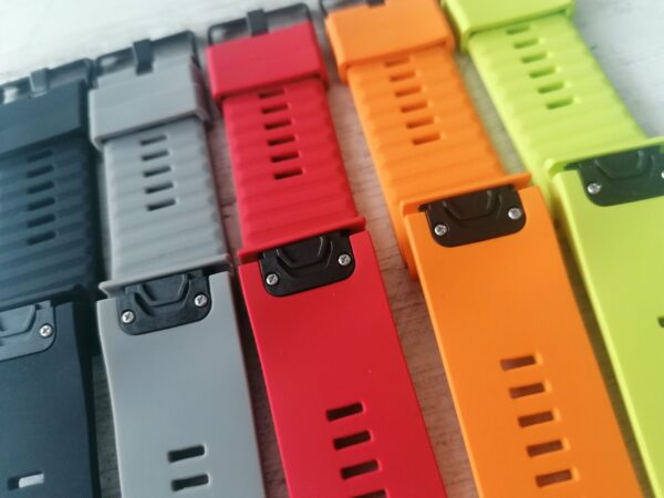 Силиконова каишка за Garmin Fenix 26 mm Quick Fit черна NEW - Image 3