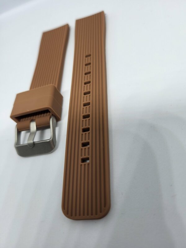Силиконова каишка за Samsung 20 mm кафява - Image 2